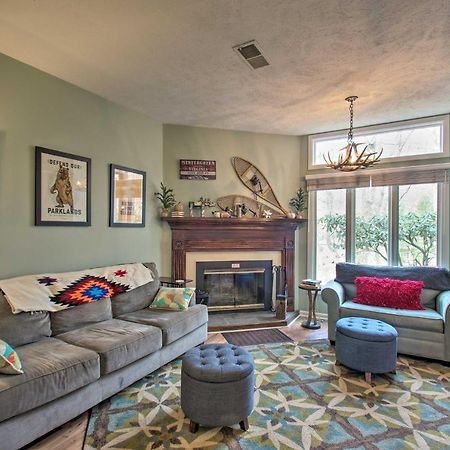 Wintergreen Resort Mountain Condo With Pool Access! Lyndhurst Eksteriør billede