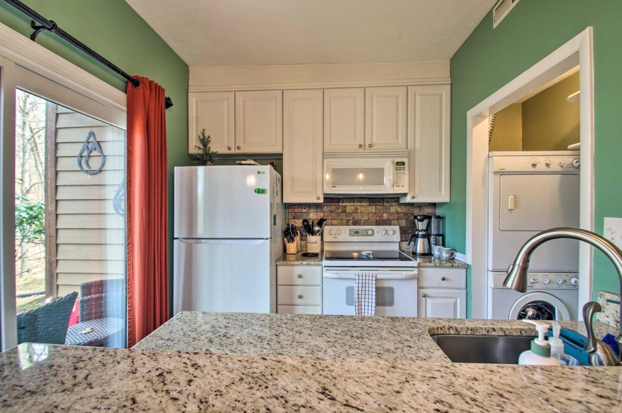 Wintergreen Resort Mountain Condo With Pool Access! Lyndhurst Eksteriør billede
